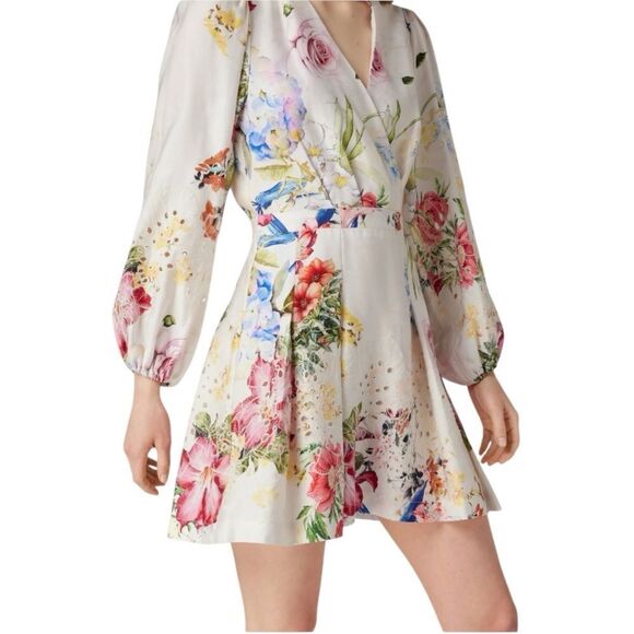 MARCIANO by Guess Floral Mini Dress
Size 0 - Picture 9 of 10